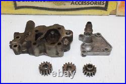 1950-52 Harley-Davidson Panhead Motor Oil Feed Pump Cover Gears