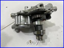 2000 Harley-Davidson Electra Glide Camshaft Plate Assembly Oil Pump Camshafts