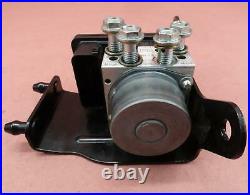 2009-2021 Harley Davidson Iron 883 XL883N ABS Pump Module