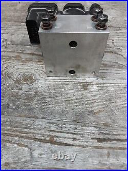 2012 12 09-13 Harley Davidson Electra Glide ABS Pump Controller Actuator Module