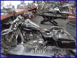 2014 14-16 Harley Street Glide FLHX Clutch Master Cylinder Pump Control Perch