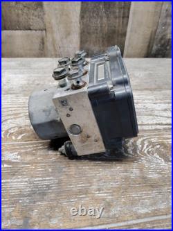2015 15 Harley Davidson Road Glide Special FLTRXS ABS Brake Pump Module